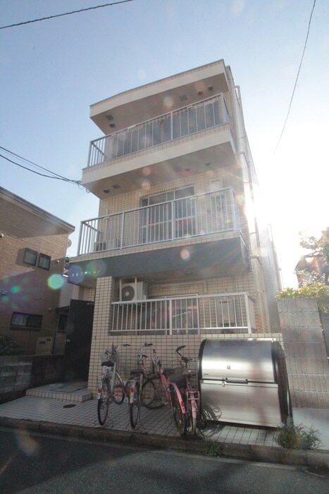 森脇マンションの物件外観写真