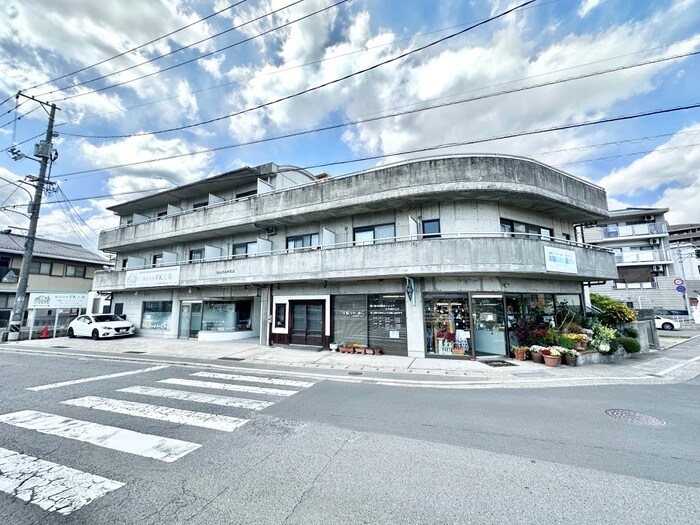 BAZAREZ（バザレ）の物件外観写真