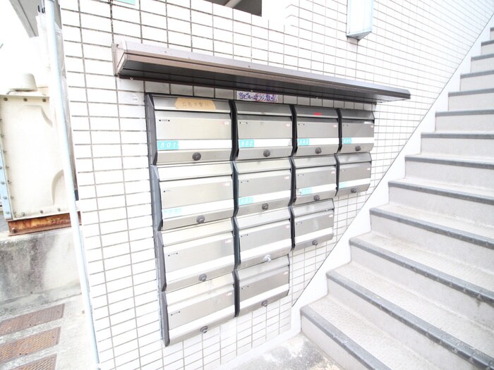 セブンインの物件外観写真