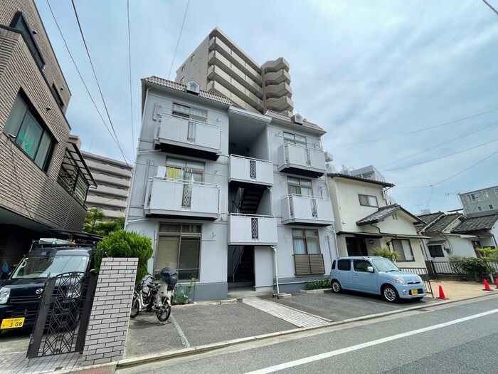 アーバンライフ中広の物件外観写真