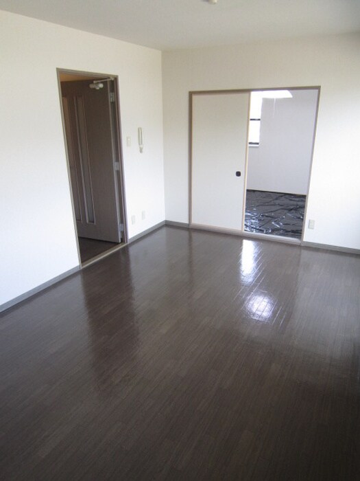 フォブールⅡ中村の物件内観写真