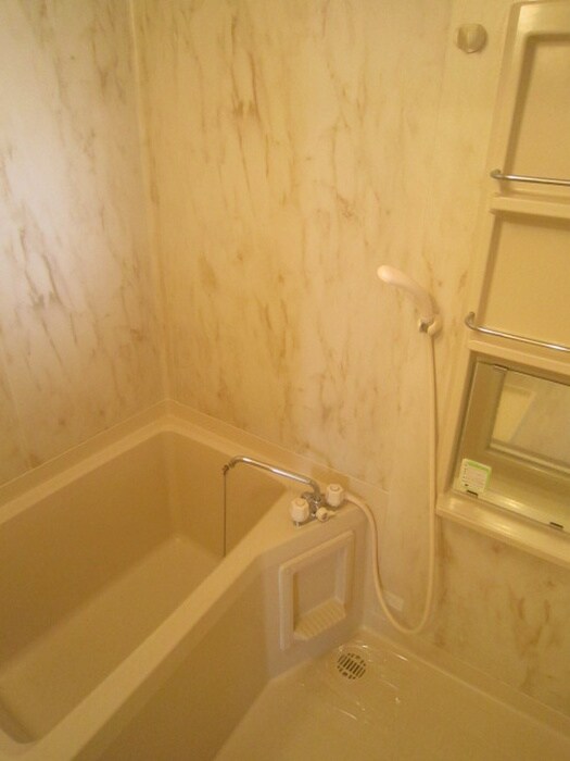 フォブールⅡ中村の物件内観写真