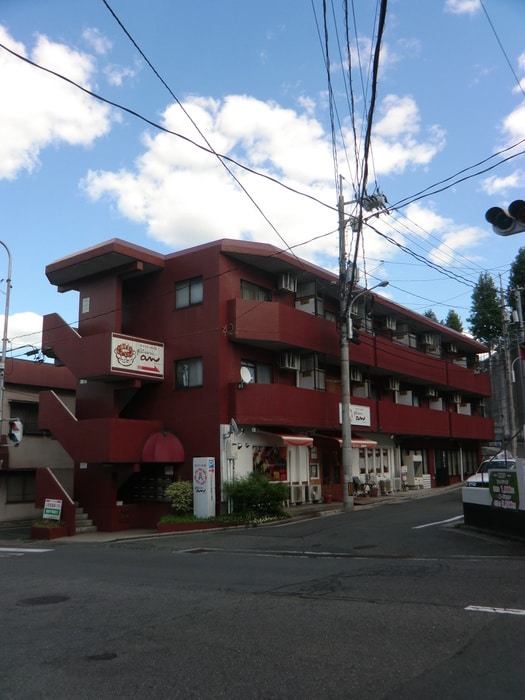 メゾン中山南の物件外観写真