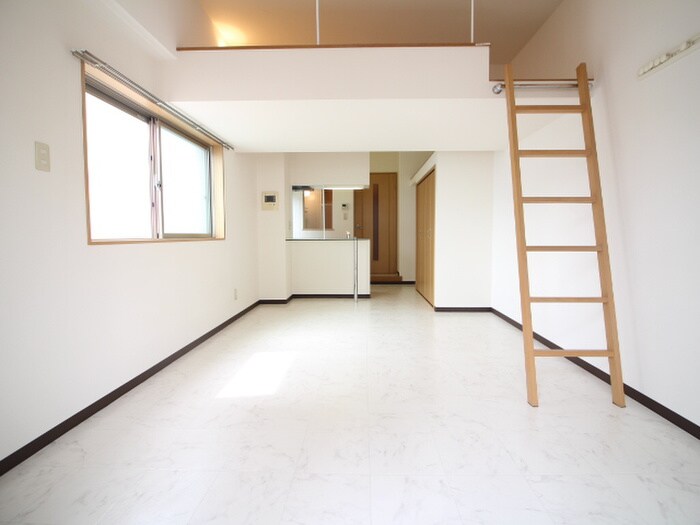 ＬＩＯＮ大手町の物件内観写真