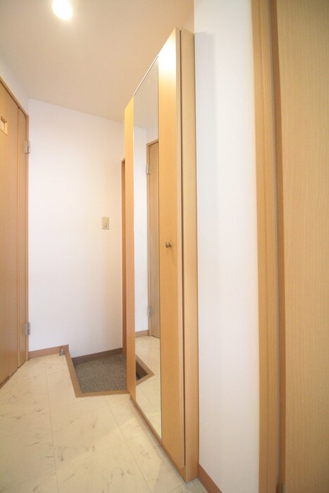 ＬＩＯＮ大手町の物件内観写真