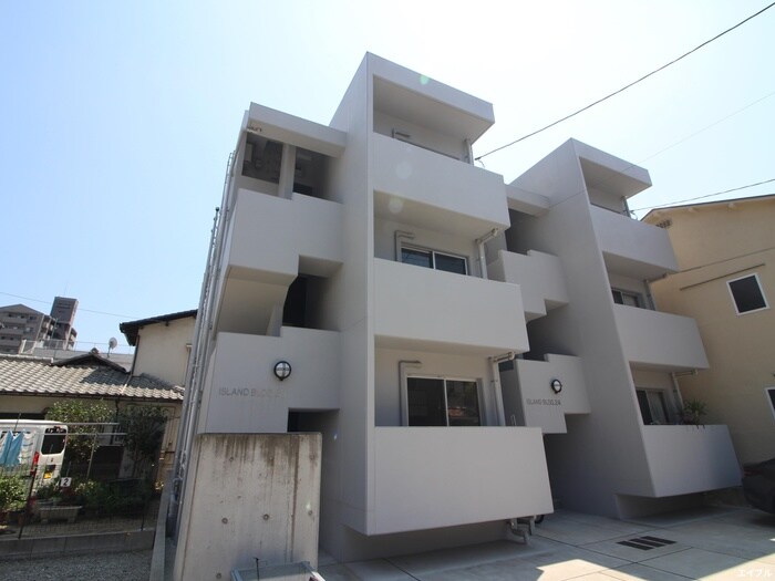 アイランドビル23の物件外観写真