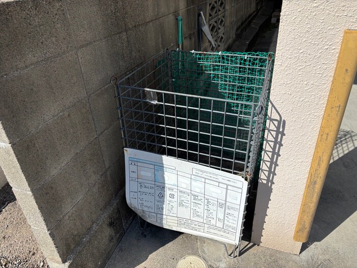 カ－メラ冨田の物件外観写真