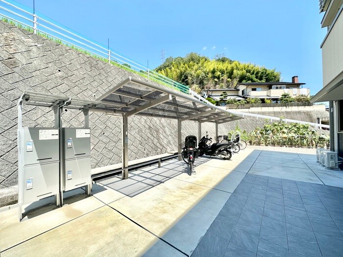 リオッサの物件外観写真