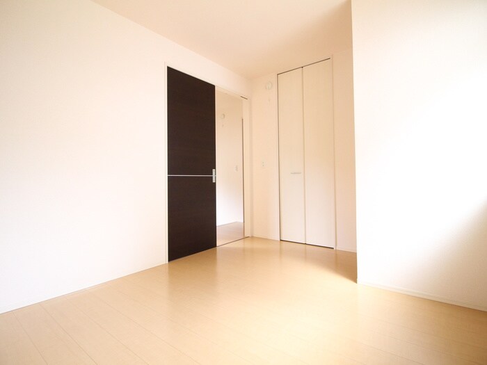 ラ・メゾン・アンソレイエの物件内観写真