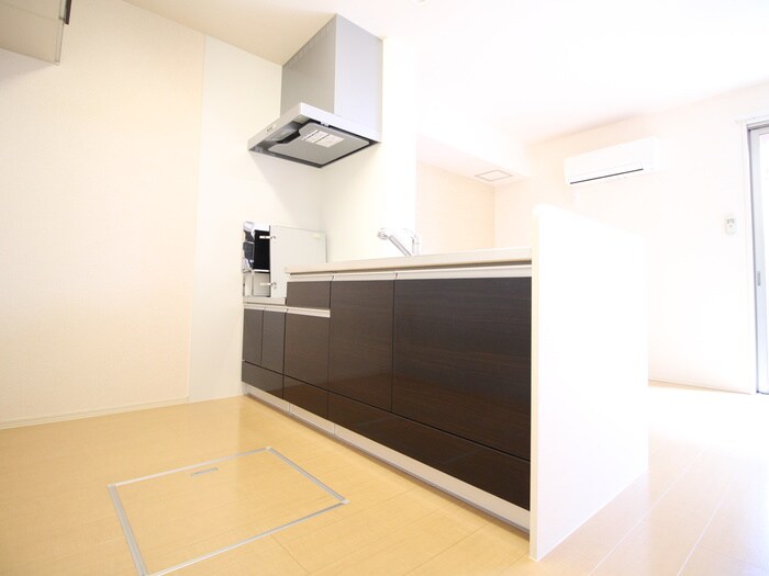 ラ・メゾン・アンソレイエの物件内観写真