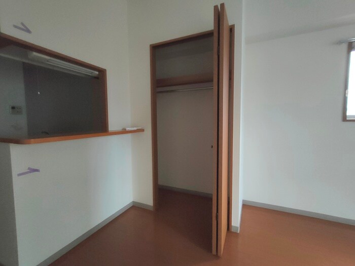 グラビスコ－ト国泰寺の物件内観写真