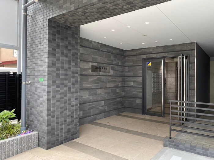 ルミエール府中町の物件外観写真