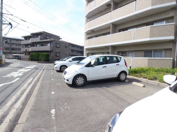 ハーモニー中須の物件外観写真