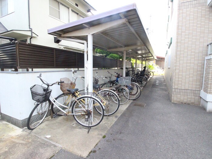 ハーモニー中須の物件外観写真