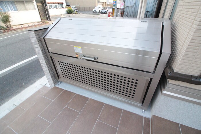 ベルヴュー舟入の物件外観写真