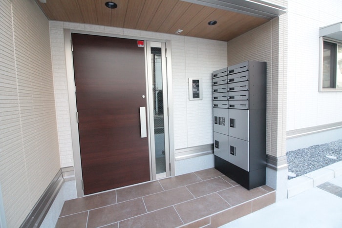 ベルヴュー舟入の物件外観写真