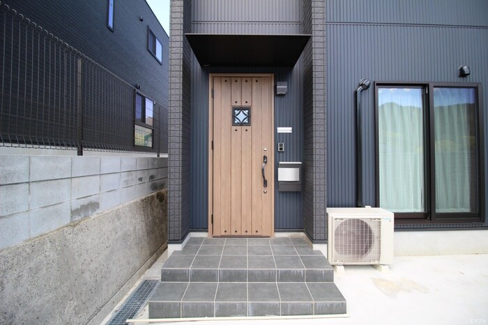 Casita　Blue　A棟の物件外観写真