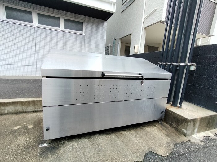 ad.ones高須の物件外観写真