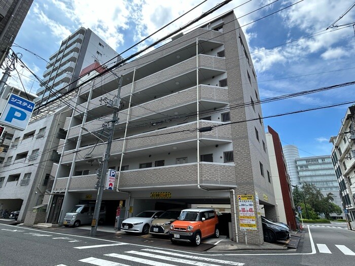 ラ・フォレスタの物件外観写真