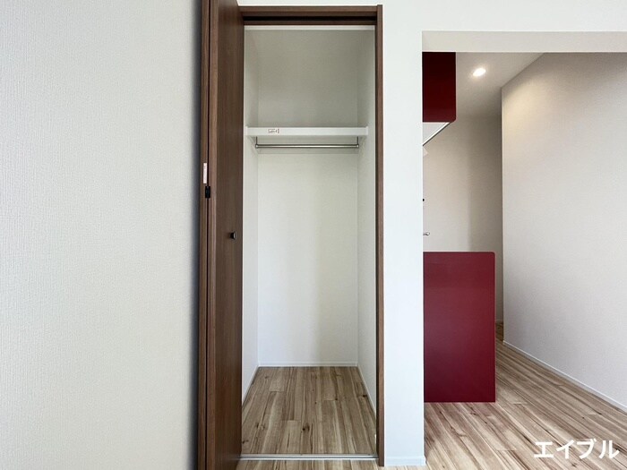 レーブハウス楽々園の物件内観写真