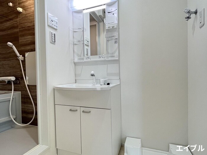 レーブハウス楽々園の物件内観写真