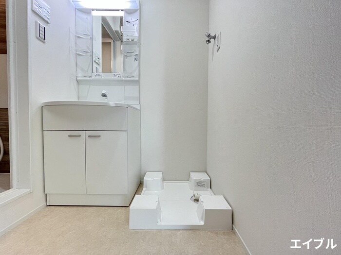 レーブハウス楽々園の物件内観写真