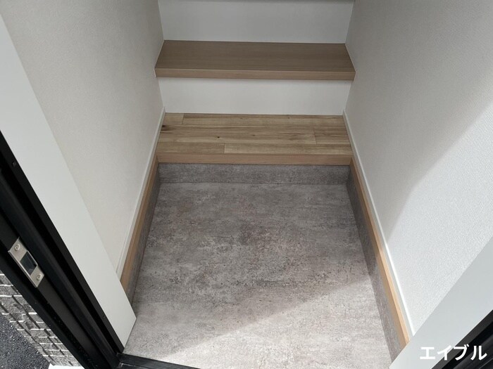 レーブハウス楽々園の物件内観写真