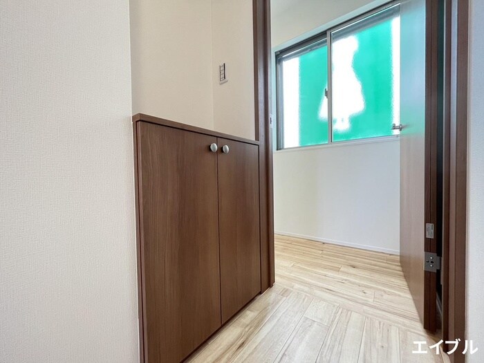 レーブハウス楽々園の物件内観写真