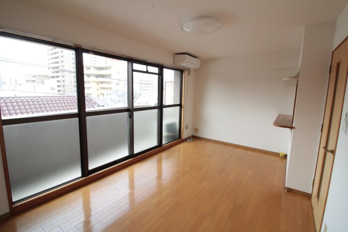 メゾン宝の物件内観写真