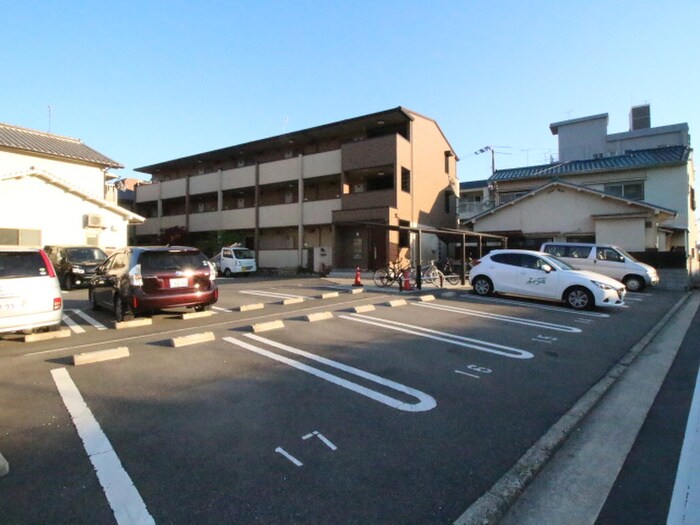 エリタージュの物件外観写真