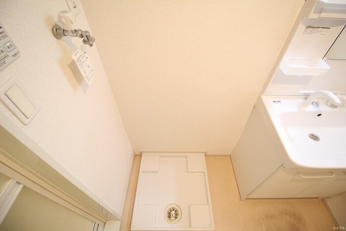 ラ・リューアBの物件内観写真