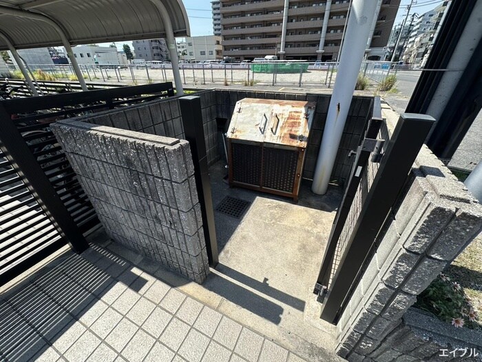 ファミール昭栄の物件外観写真