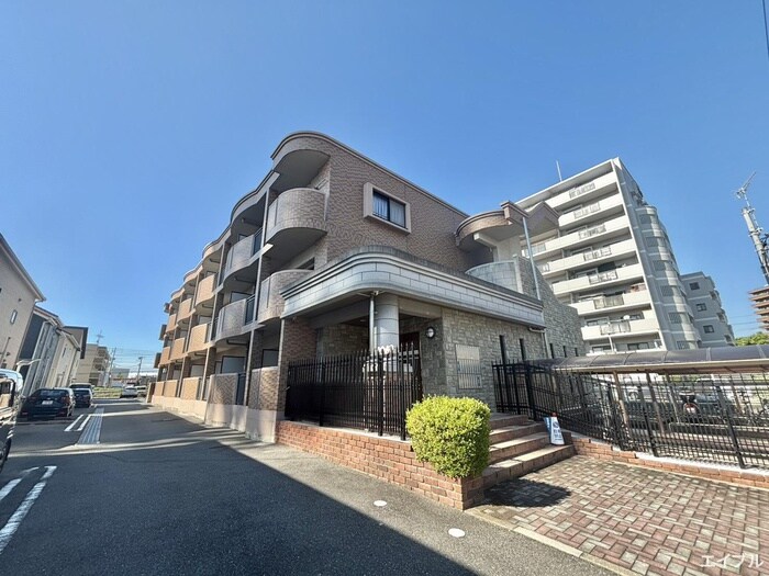 アルトゥ－ラアルテ－ロの物件外観写真