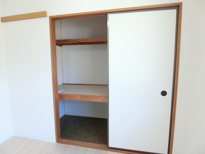 パピリオパークA棟の物件内観写真