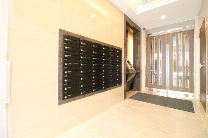 Der　Glanz.Y2 比治山の物件外観写真