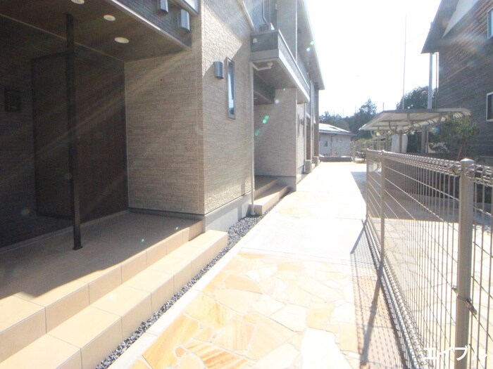 スターマインランドBの物件外観写真