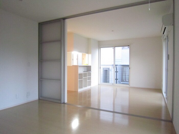 メゾン四季壱番館の物件内観写真