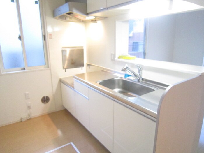 メゾン四季壱番館の物件内観写真