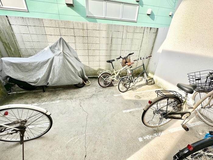 Ｕ-ＦＬＡＴＳの物件外観写真