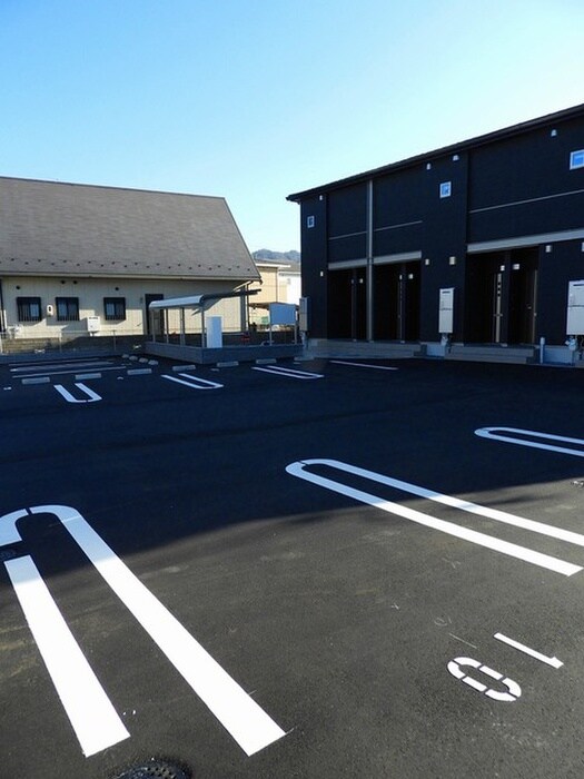 ハイ　ロザーナ　ファミリアの物件外観写真