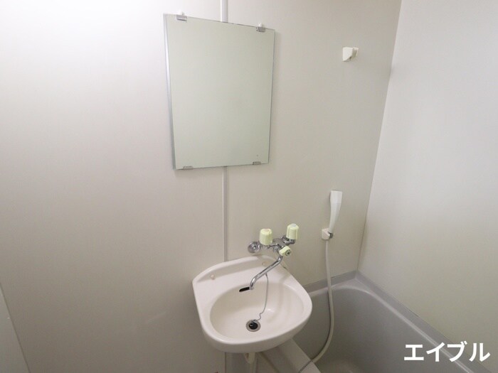 ロワールタケウチの物件内観写真