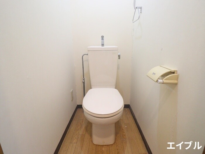 ロワールタケウチの物件内観写真