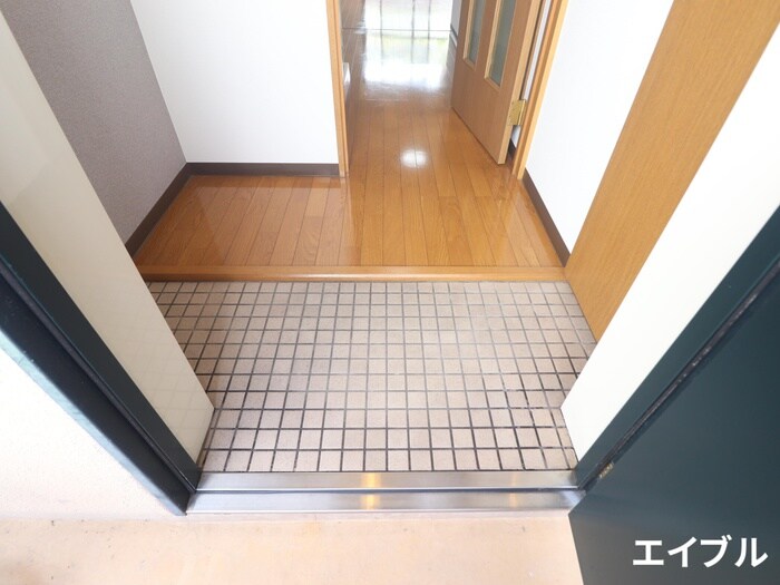 ロワールタケウチの物件内観写真