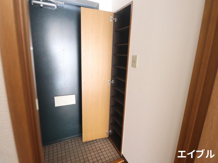 ロワールタケウチの物件内観写真