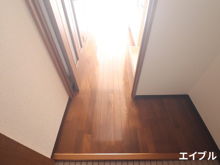 ロワールタケウチの物件内観写真