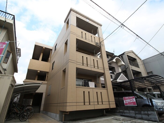 アヴァンティ三篠の物件外観写真