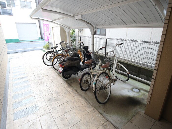 アヴァンティ三篠の物件外観写真