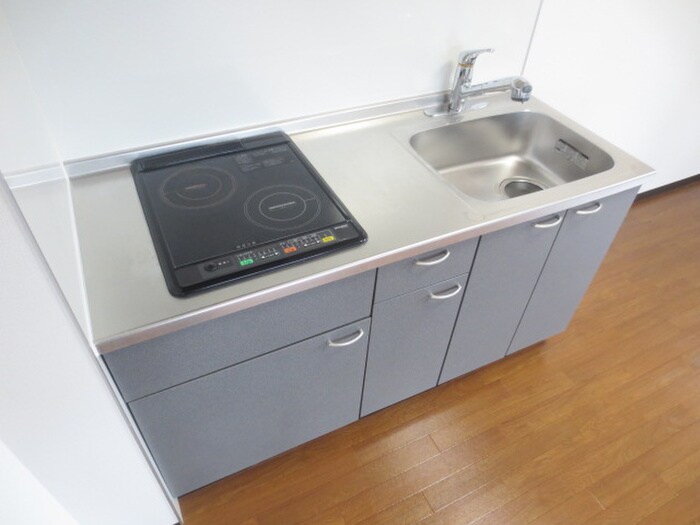 コンフォール空港通りの物件内観写真