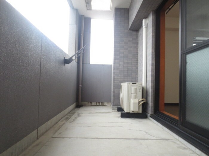 コンフォール空港通りの物件内観写真