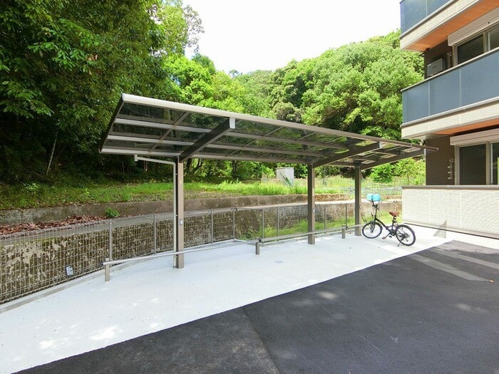 メゾンボヌール大町の物件外観写真